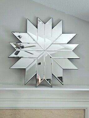 Vintage Windsor Art Deco Beveled Glass Snowflake/Starburst Accent Wall Mirror